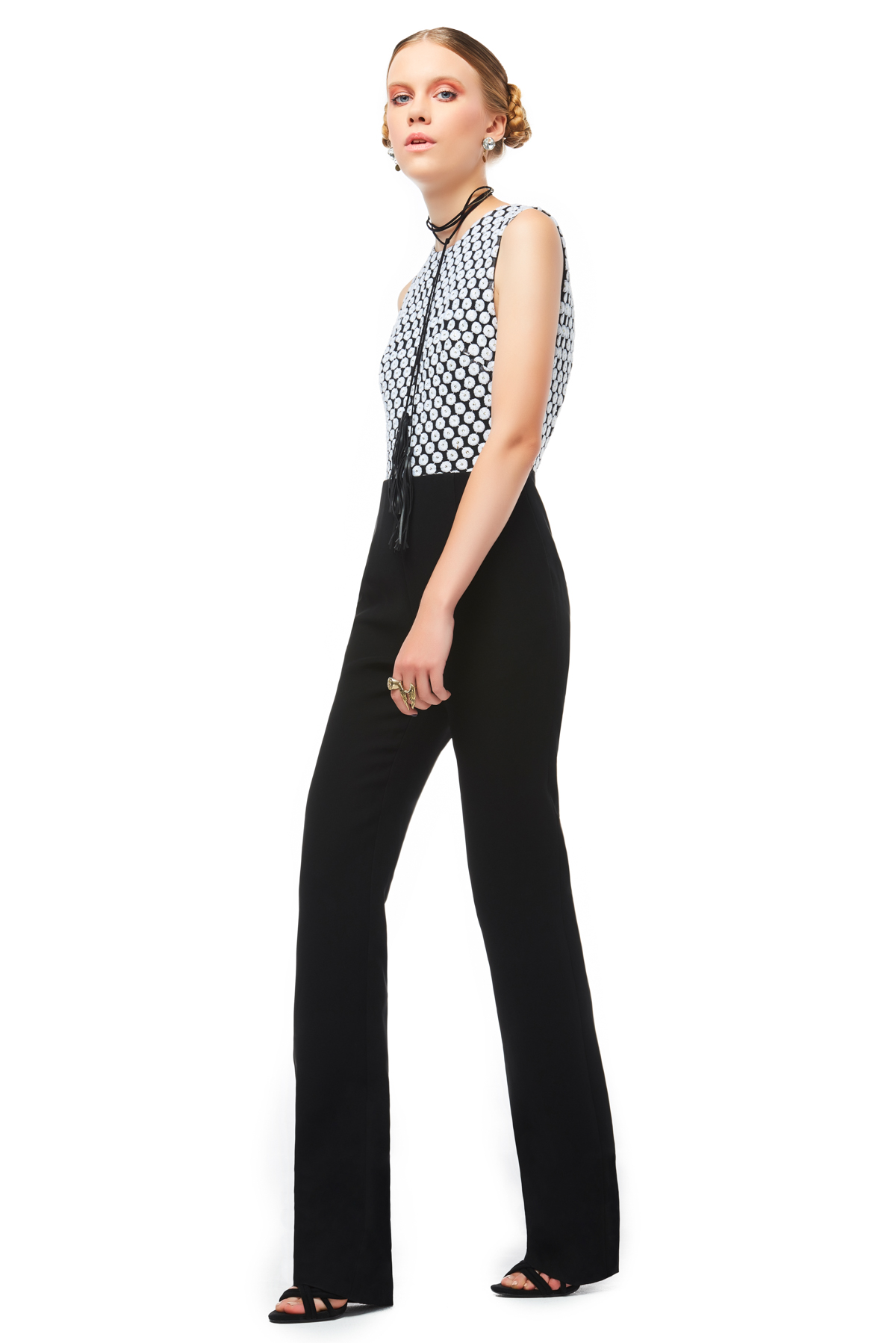 Vela De, jumpsuit, print jumpsuit, print, black jumpsuit, white jumpsuit, party outfit, vacation outfit, designer outfit, outfit, fashion, designer clothes, ชุดแบรนด์เนม, เช่าชุด, ชุดออกงาน, ชุดปาร์ตี้, ชุดไปเที่ยว