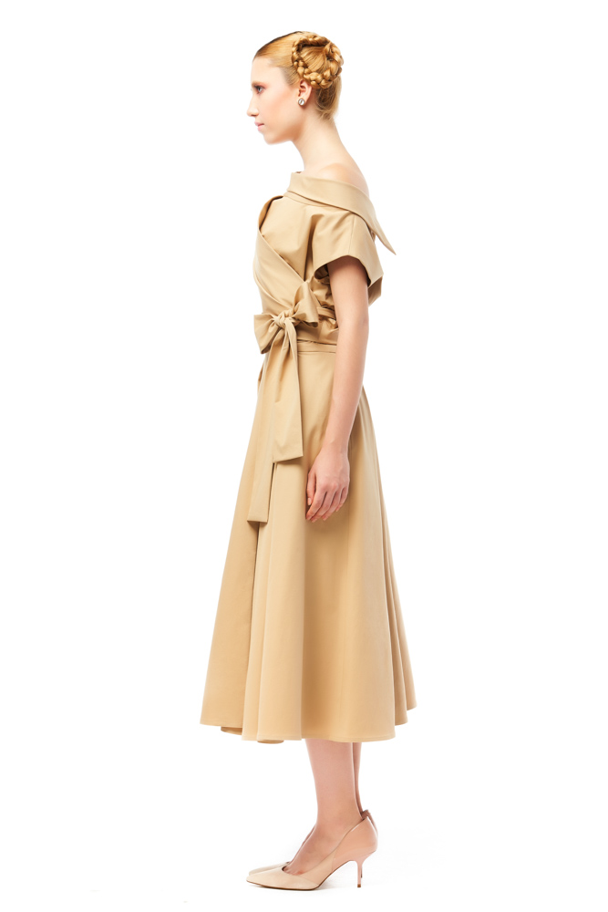 side view of the dress