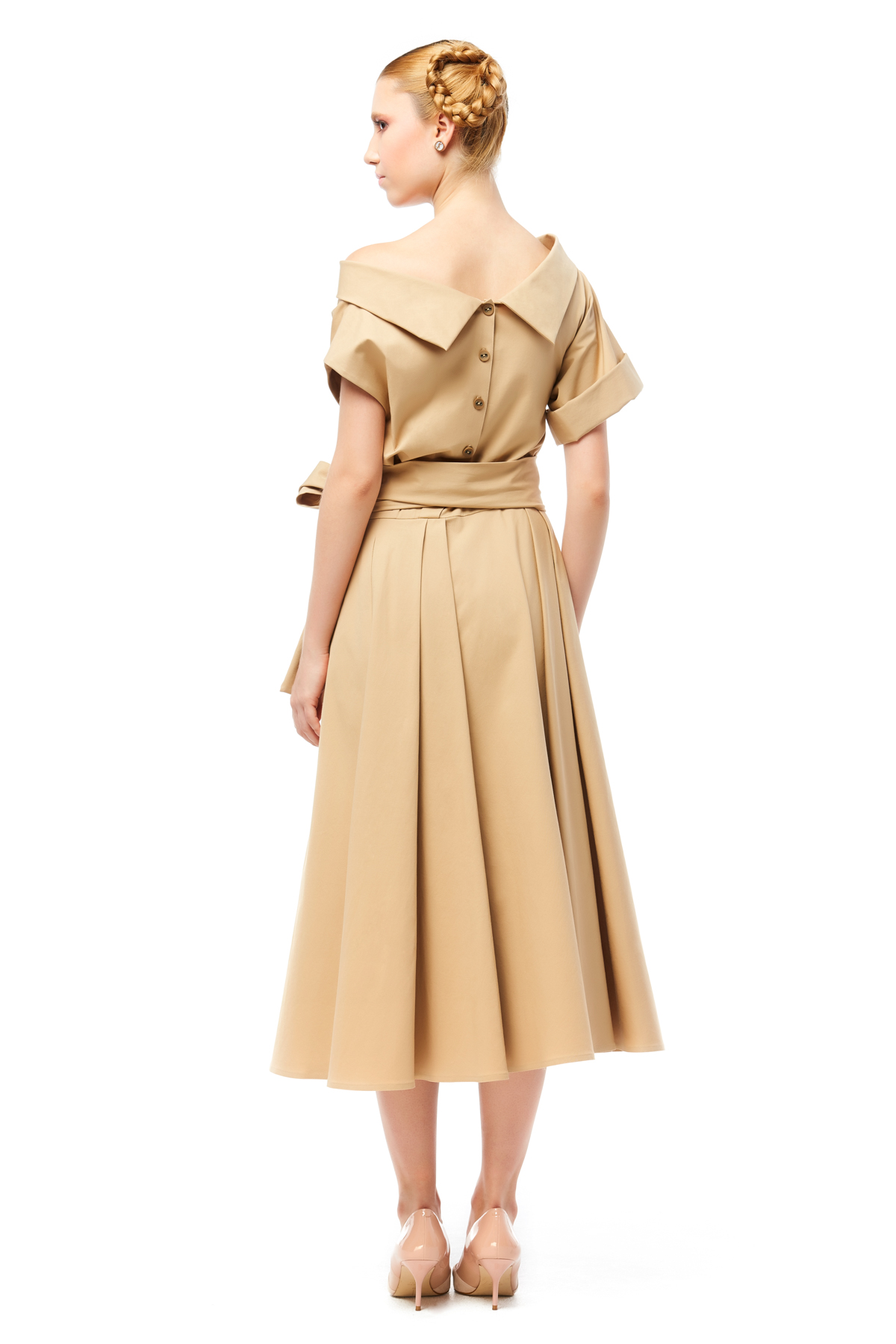 Vela De, dress, wrap dress, off shoulder top, brown dress, long dress, vacation outfit, designer dress, outfit, fashion, designer clothes, ชุดแบรนด์เนม, เช่าชุด, เดรส, ชุดออกงาน, ชุดปาร์ตี้, ชุดไปเที่ยว