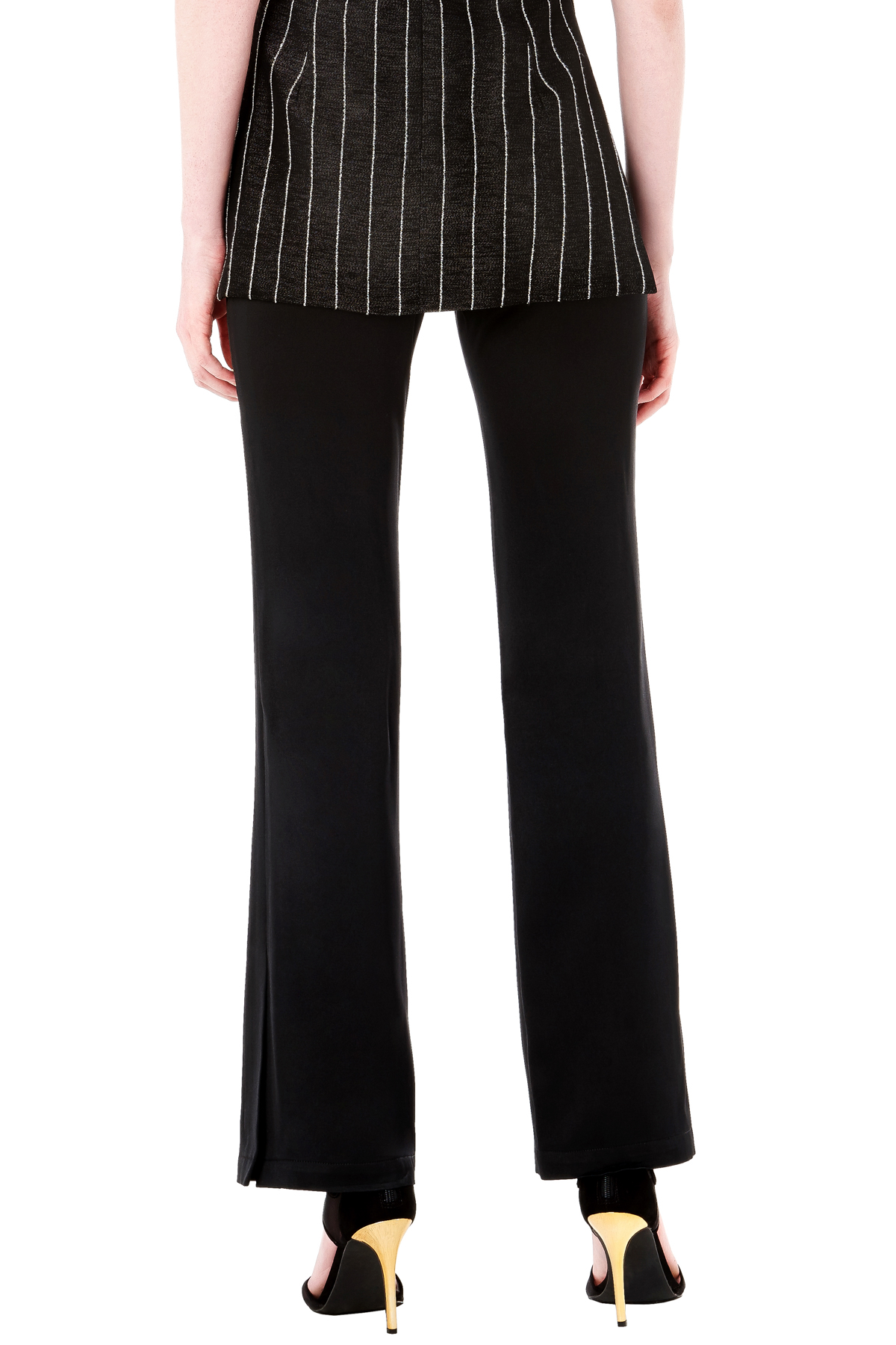 ASAVA, trousers, pants, black trousers, vacation outfit, designer outfit, business attire, formal outfit, outfit, fashion, designer clothes, designer brands, ชุดแบรนด์เนม, เช่าชุด, ชุดออกงาน, ชุดปาร์ตี้, ชุดไปเที่ยว, ชุดเป็นทางการ