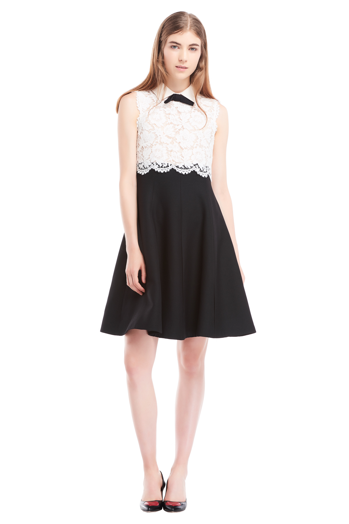 Valentino, dress, mini dress, white dress, black dress, short dress. party dress, designer dress, outfit, fashion, designer clothes, ชุดแบรนด์เนม, เช่าชุด, เดรส, เดรสสั้น, ชุดออกงาน, ชุดปาร์ตี้, ชุดไปทะเล, ชุดไปเที่ยว