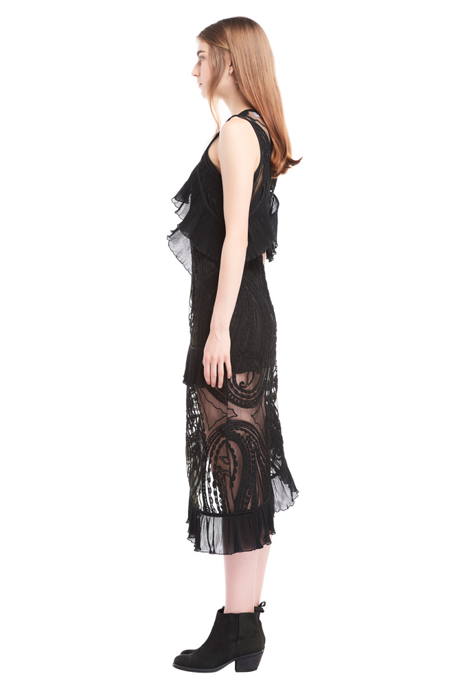 side view of the dress