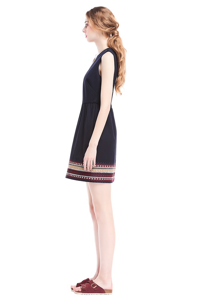 side view of the dress