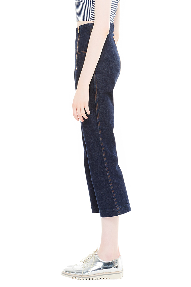 side view of the dress