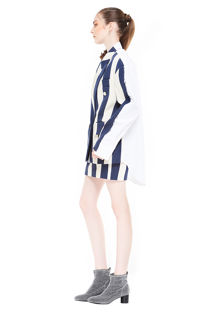 side view of the dress