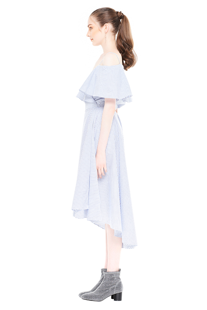 side view of the dress