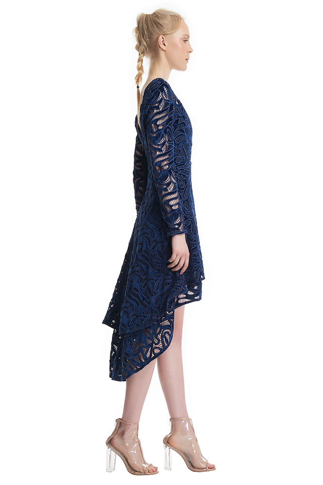side view of the dress