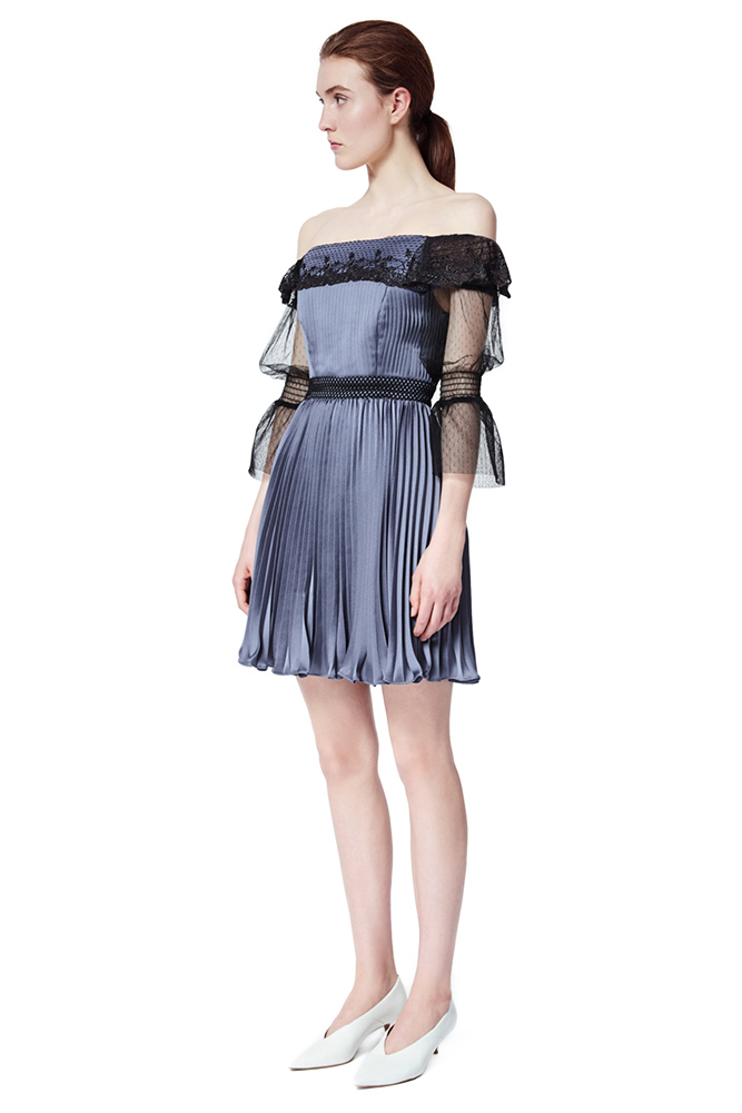 side view of the dress