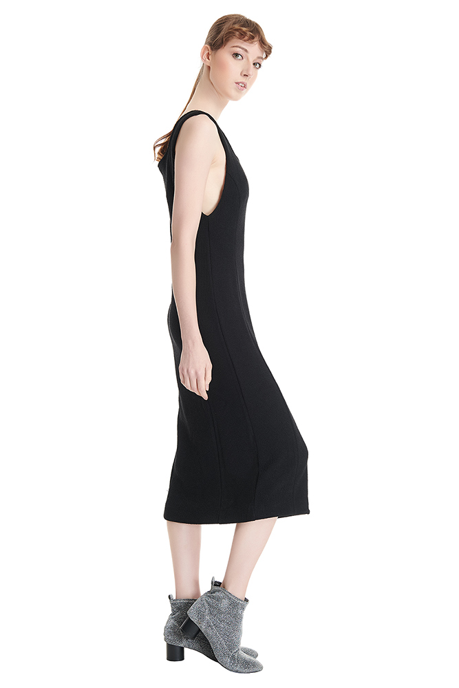 side view of the dress