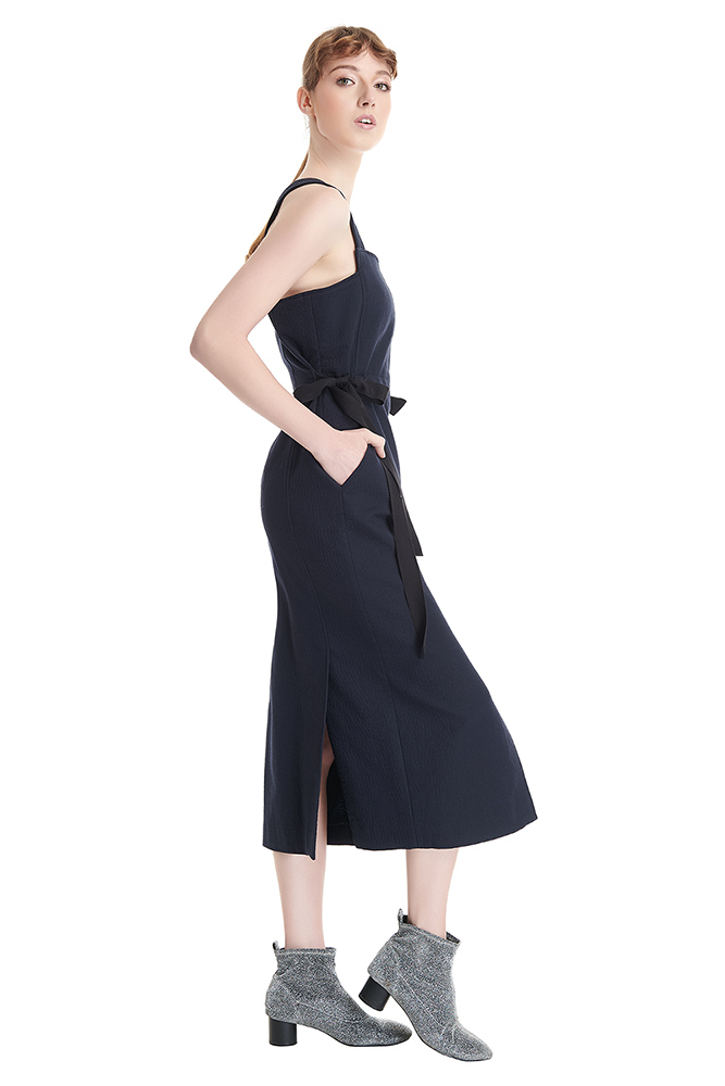 side view of the dress