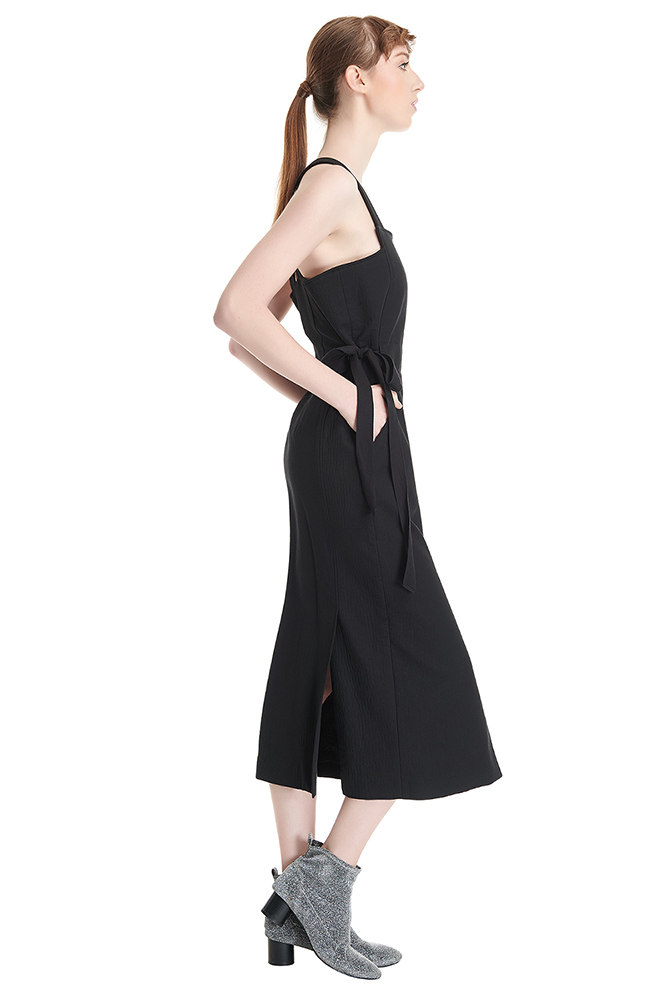 side view of the dress