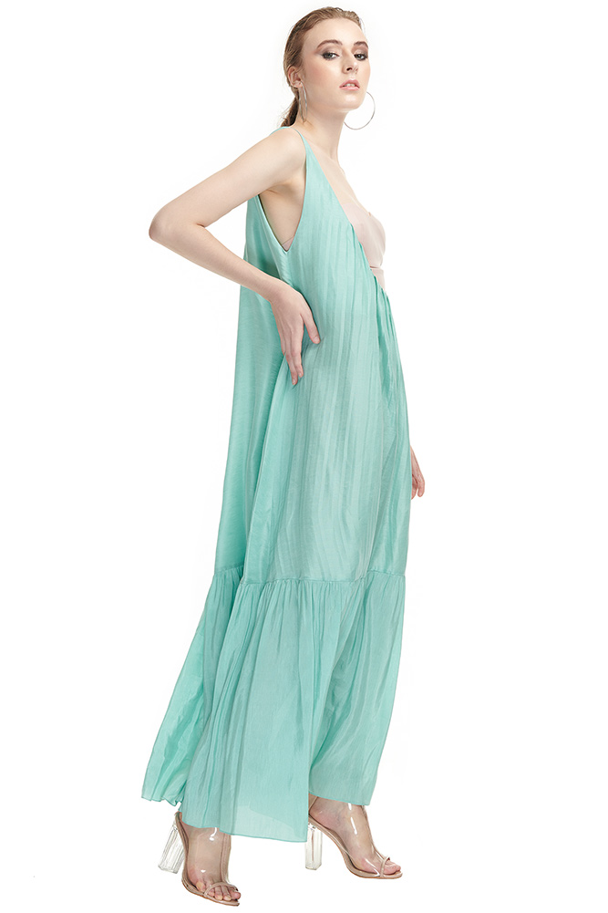 side view of the dress