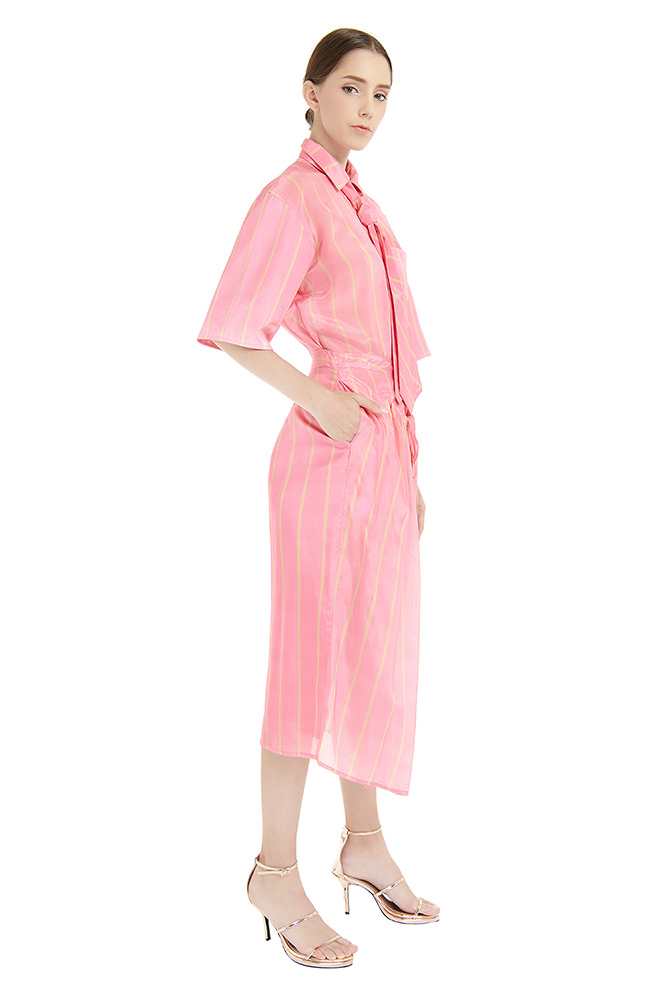 side view of the dress