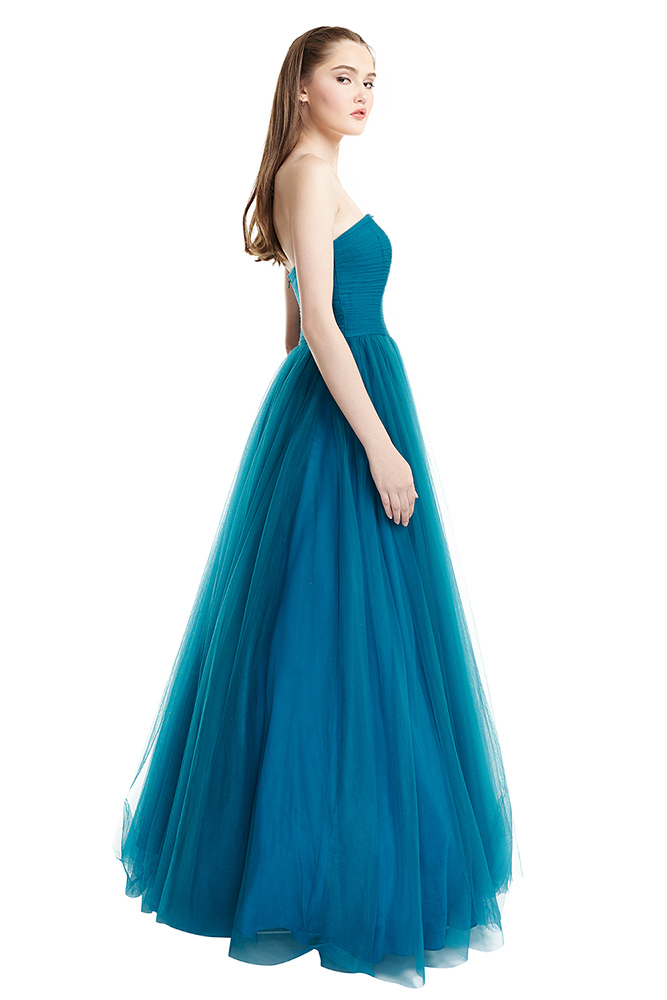 side view of the dress